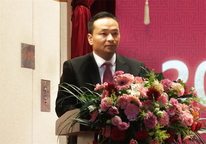 集团副总、纪委副书记张成彪同志作米兰线上平台,米兰（中国）“关于2018年违纪违规及重大事故责任单位的通报及处理决定”